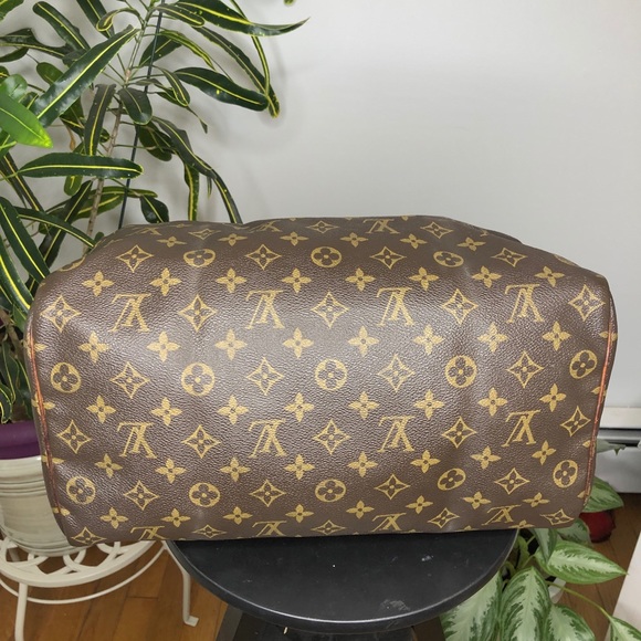 SOLD - Picture 4 of 8